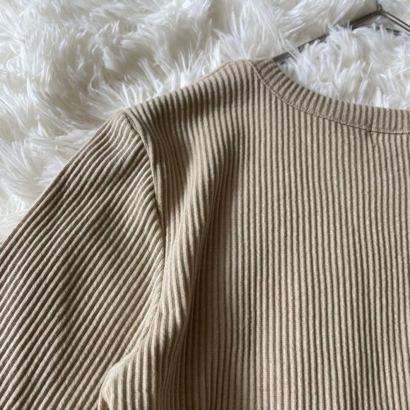 Yumi Ribbed 3/4 Sleeve Top Size M Beige - Picture 7 of 7